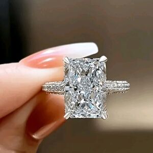 Silver Plated Ring Inlaid with Shining Zirconia Ring | Engagement | Minimalist